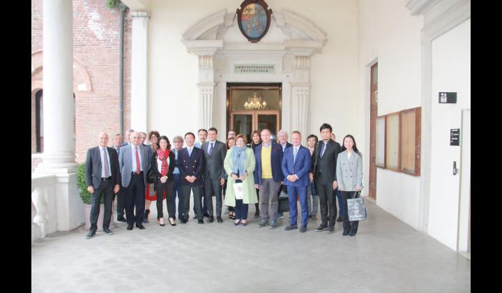 Cooperazione Provincia di Brescia - Cina - Foto di gruppo Cooperazione Provincia di Brescia - Cina - Foto di gruppo